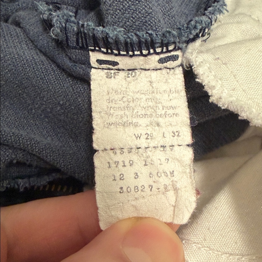 Vintage 1970s Levi’s Corduroy Pants Talon Zip, Unisex - Picture 4 of 11